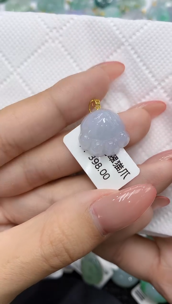 颈饰18K金镶嵌翡翠111111111111