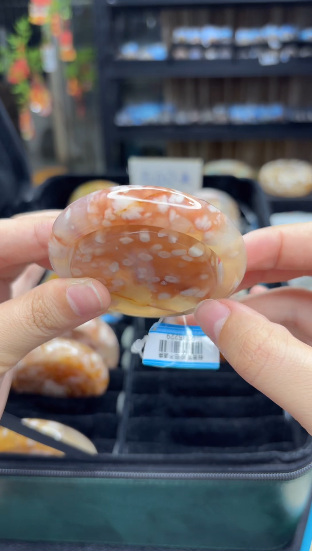 【闪购商品】石英质玉手镯未镶嵌288（52圈赠送镯心）