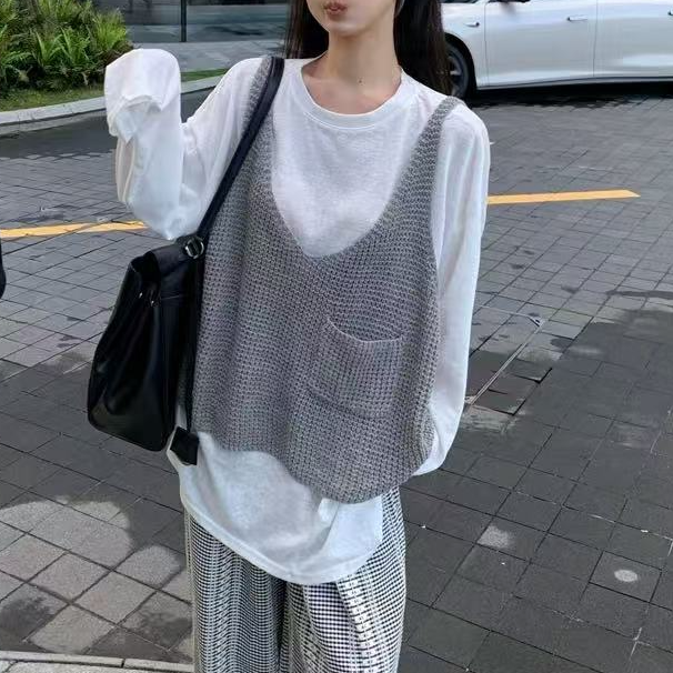 冬季新款潮流气质时尚设计感单口袋宽松显瘦减龄百搭针织马甲-L