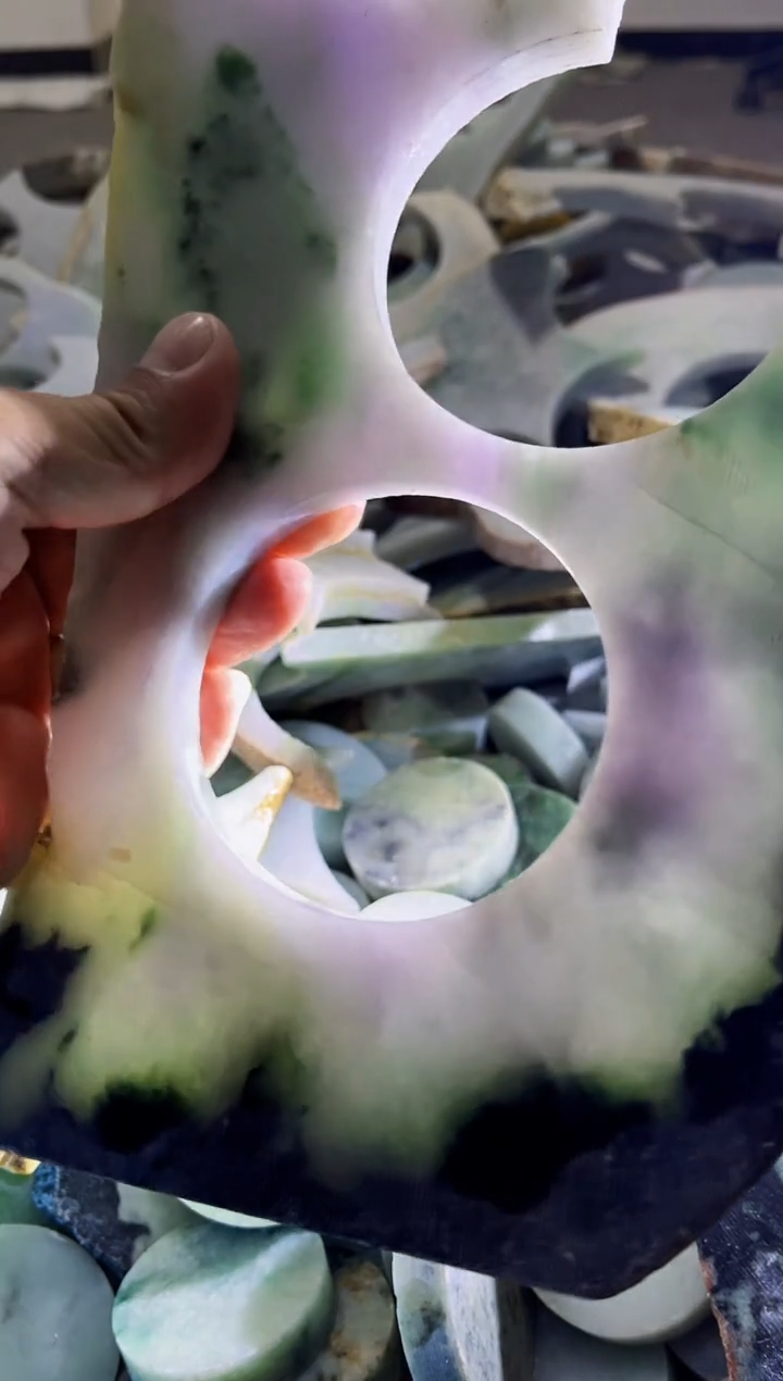 【闪购商品】翡翠挂件未镶嵌A货康壹394