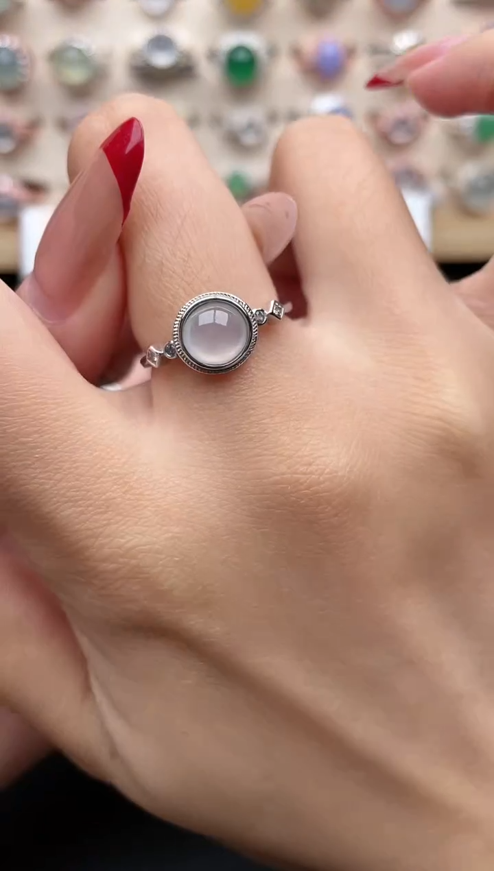 【闪购商品】翡翠戒指银S925镶嵌一物一证一礼盒