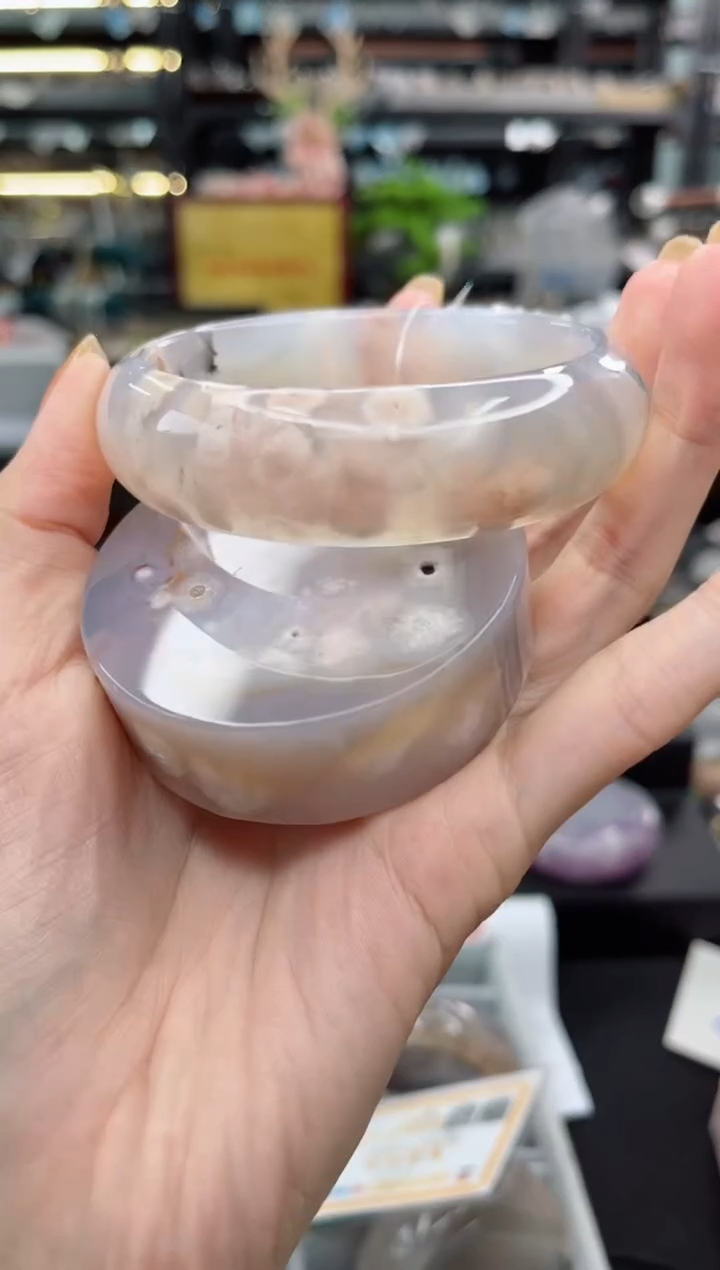 【闪购商品】石英质玉手镯未镶嵌63圈口（赠品镯心）3931420