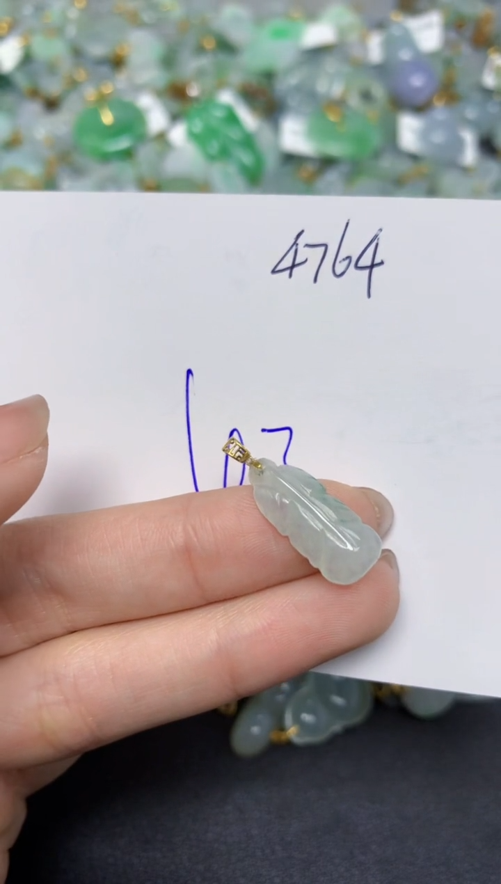 【闪购商品】翡翠颈饰18K金镶嵌天然翡翠A货