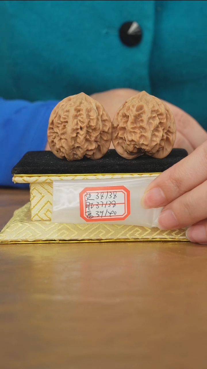 把件文玩核桃马蹄