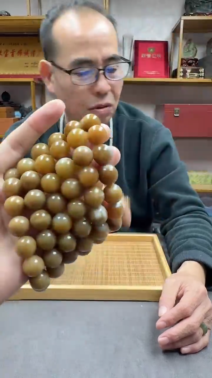 未镶嵌手链和田玉14且末糖多样性发货·拍一发一····带皮