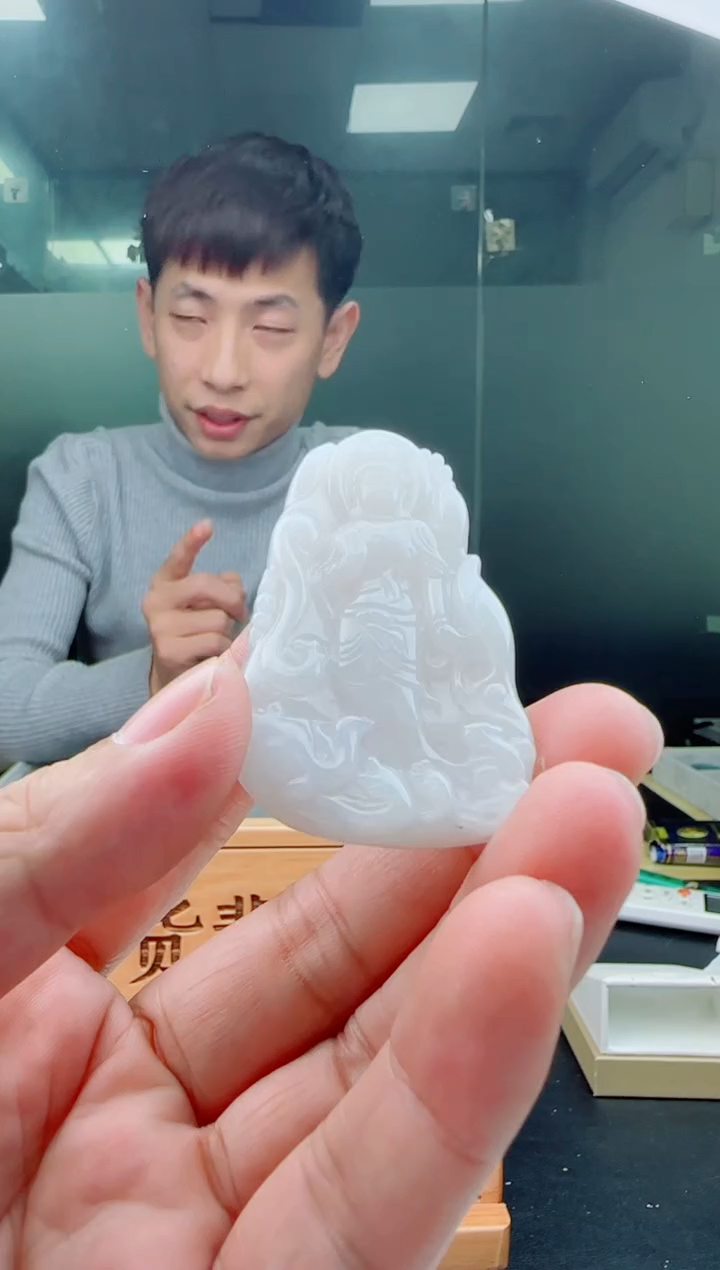 【闪购商品】翡翠颈饰未镶嵌111111111