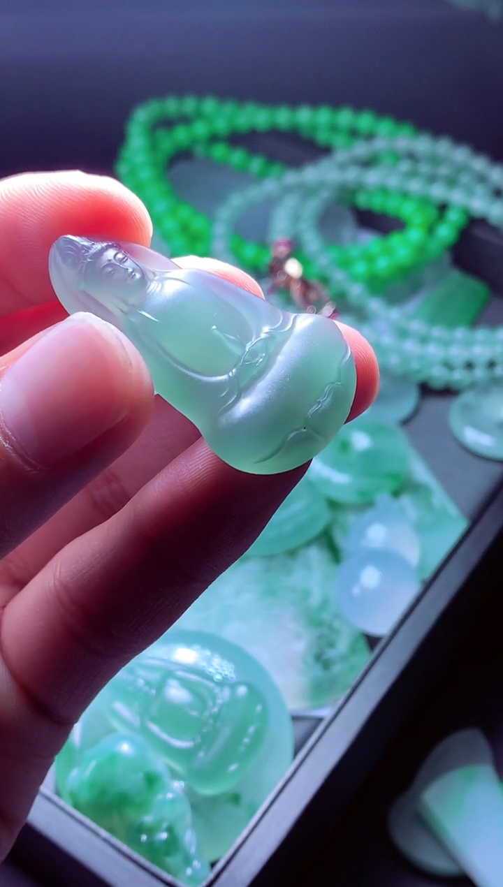 未镶嵌定制翡翠天****#翡翠毛货定制