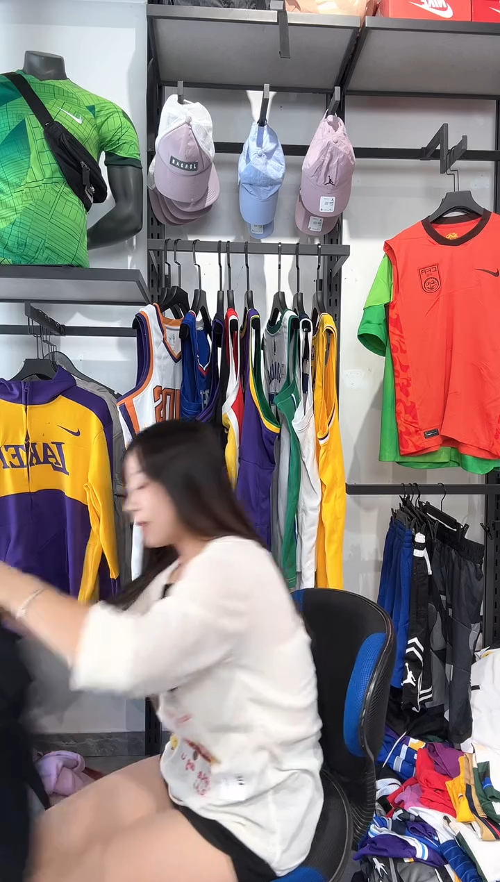 1115  编码 耐克卫衣服饰过款为准 尺码