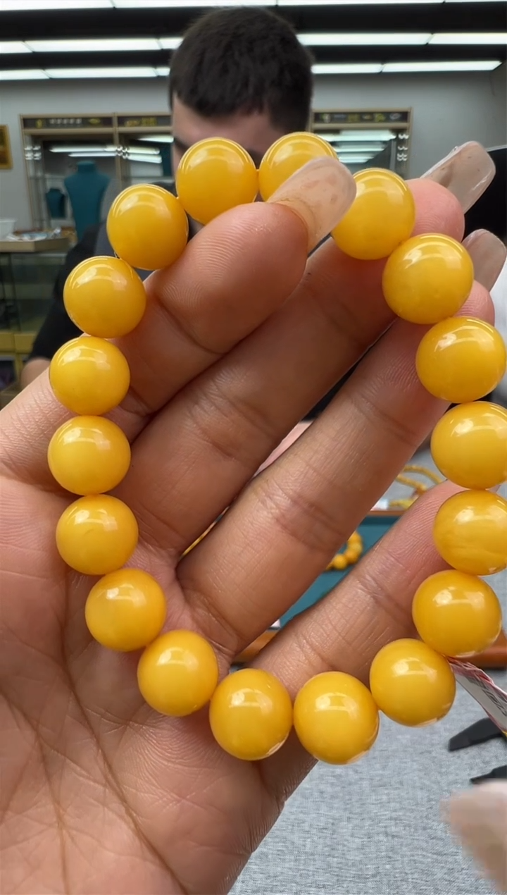 【闪购商品】琥珀手链未镶嵌52秒拍号