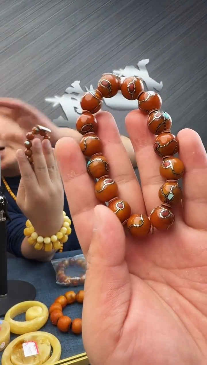 蜜蜡未镶嵌珠宝奇石假一罚十25 ，14多样性发其一