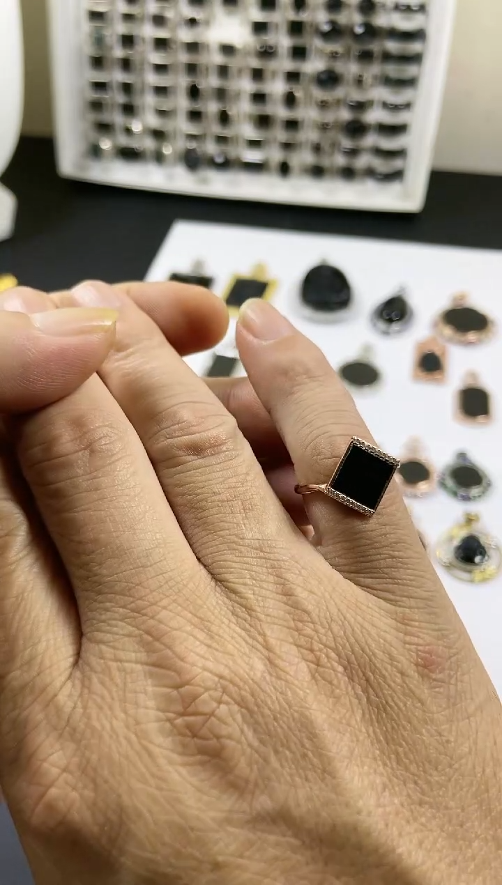 银S925镶嵌戒指翡翠1