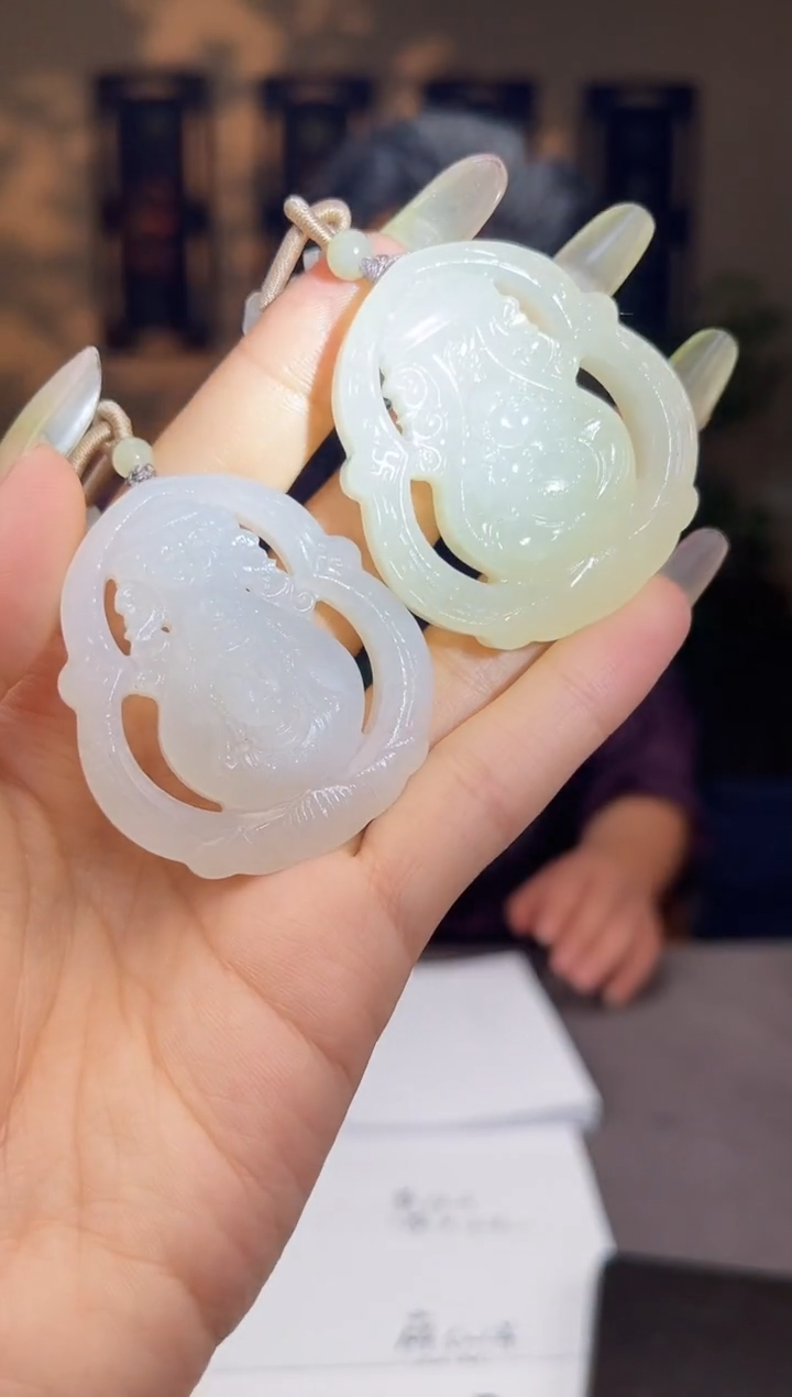 和田玉未镶嵌颈饰C023