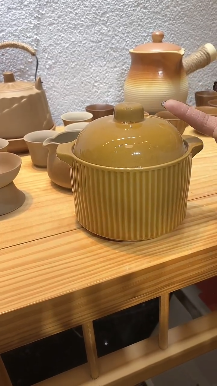 【闪购商品】隔水炖罐褐色竖纹121212