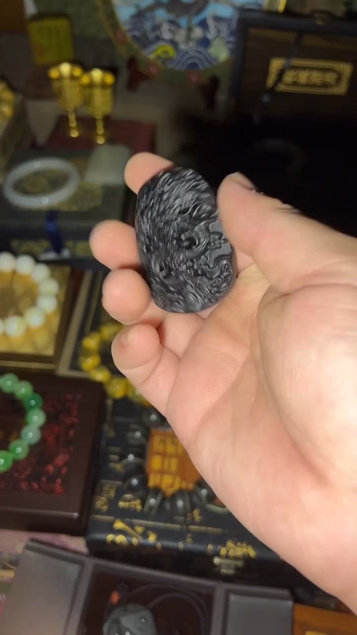 未镶嵌吊坠(不含链)琥珀闪购高端商品链接