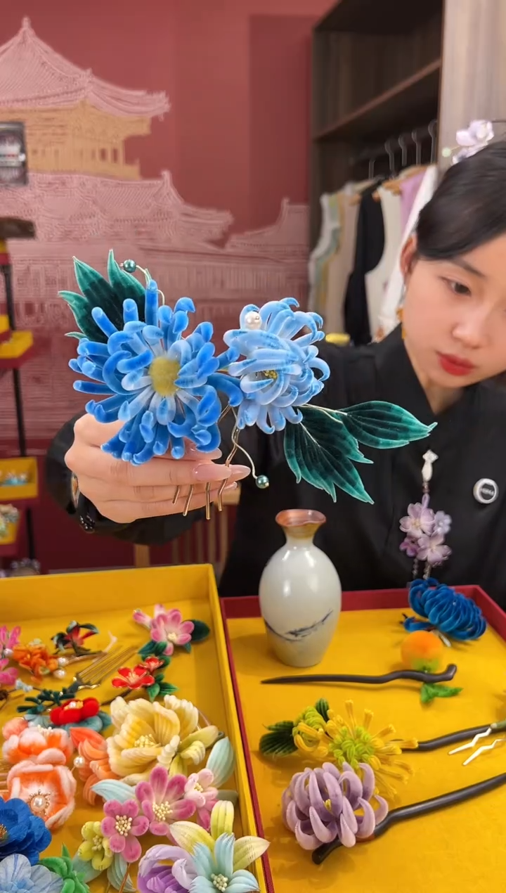 【闪购商品】刺绣非遗绒花（发饰