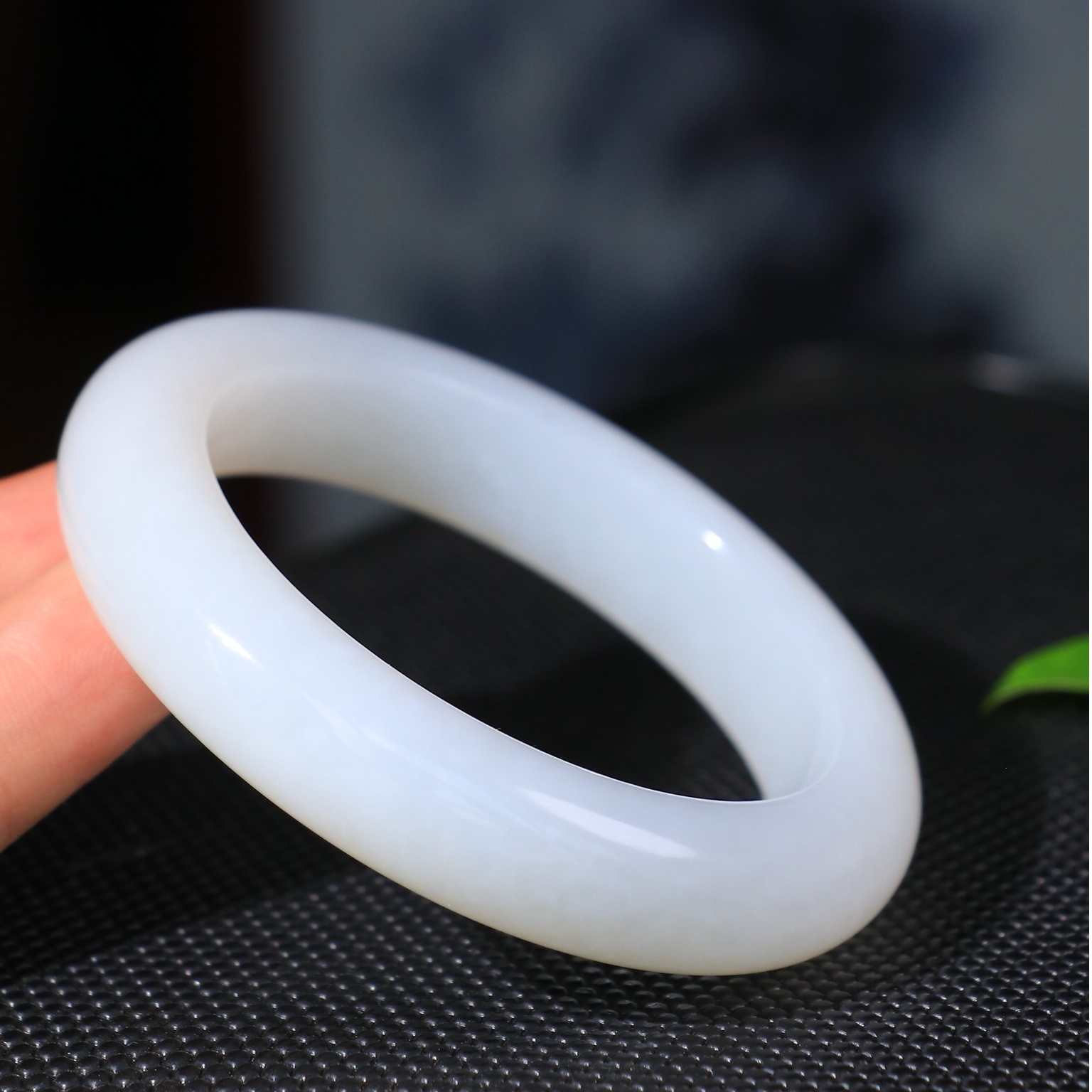 可玉春喜糯白——天然和田玉高品质纯天然白玉手镯百搭带证书礼盒