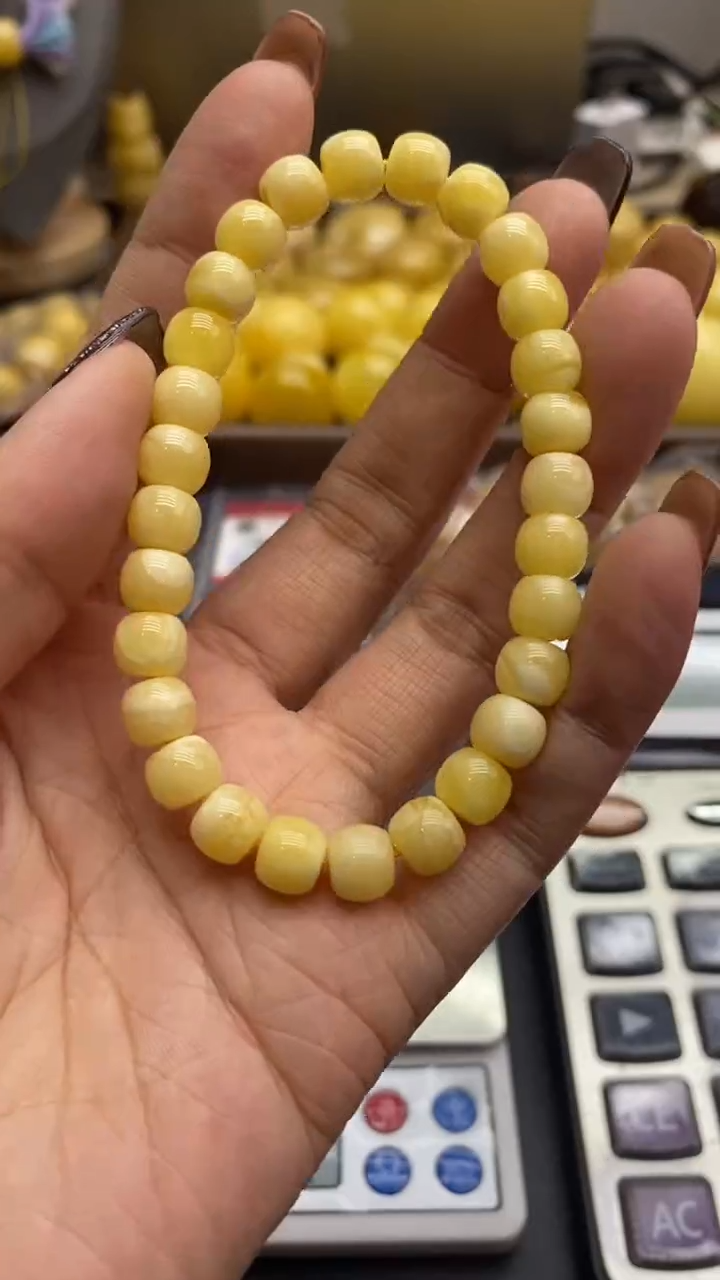 琥珀未镶嵌珠宝奇石1327