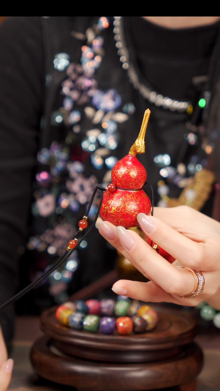 【闪购商品】106易林脖挂大漆小葫芦----168