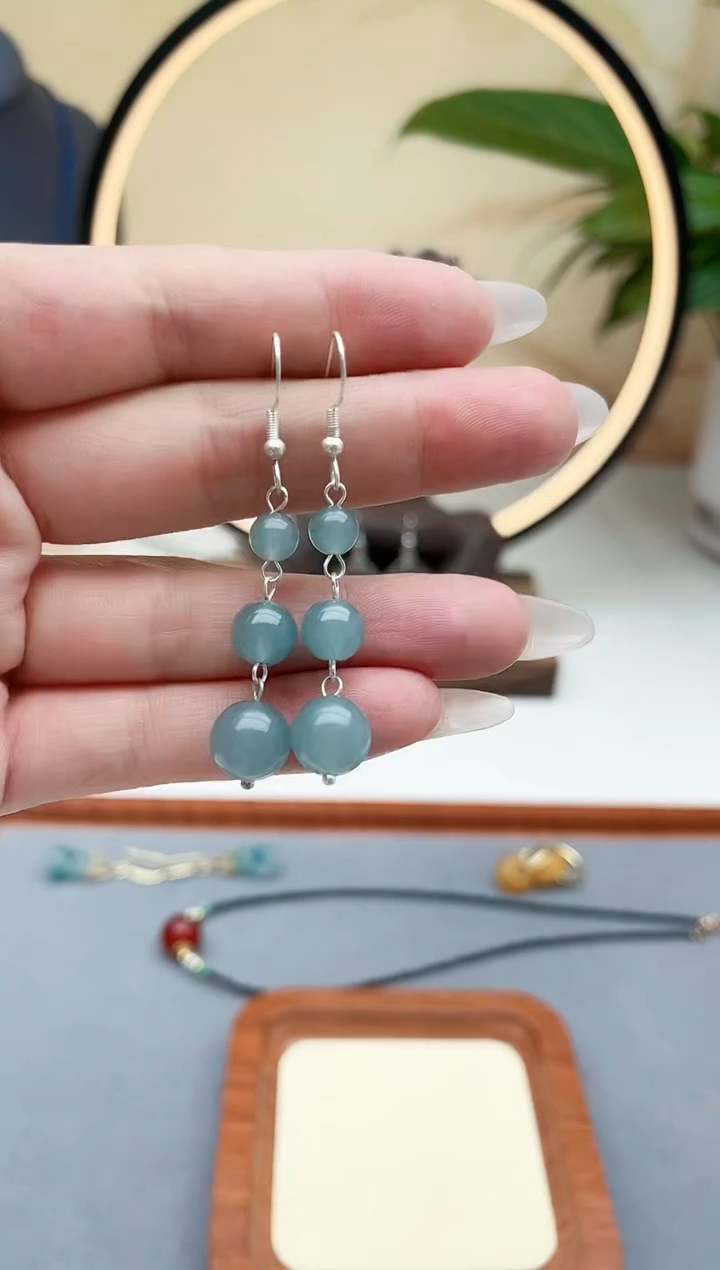 石英质玉（天山翠）银S925镶嵌耳饰950