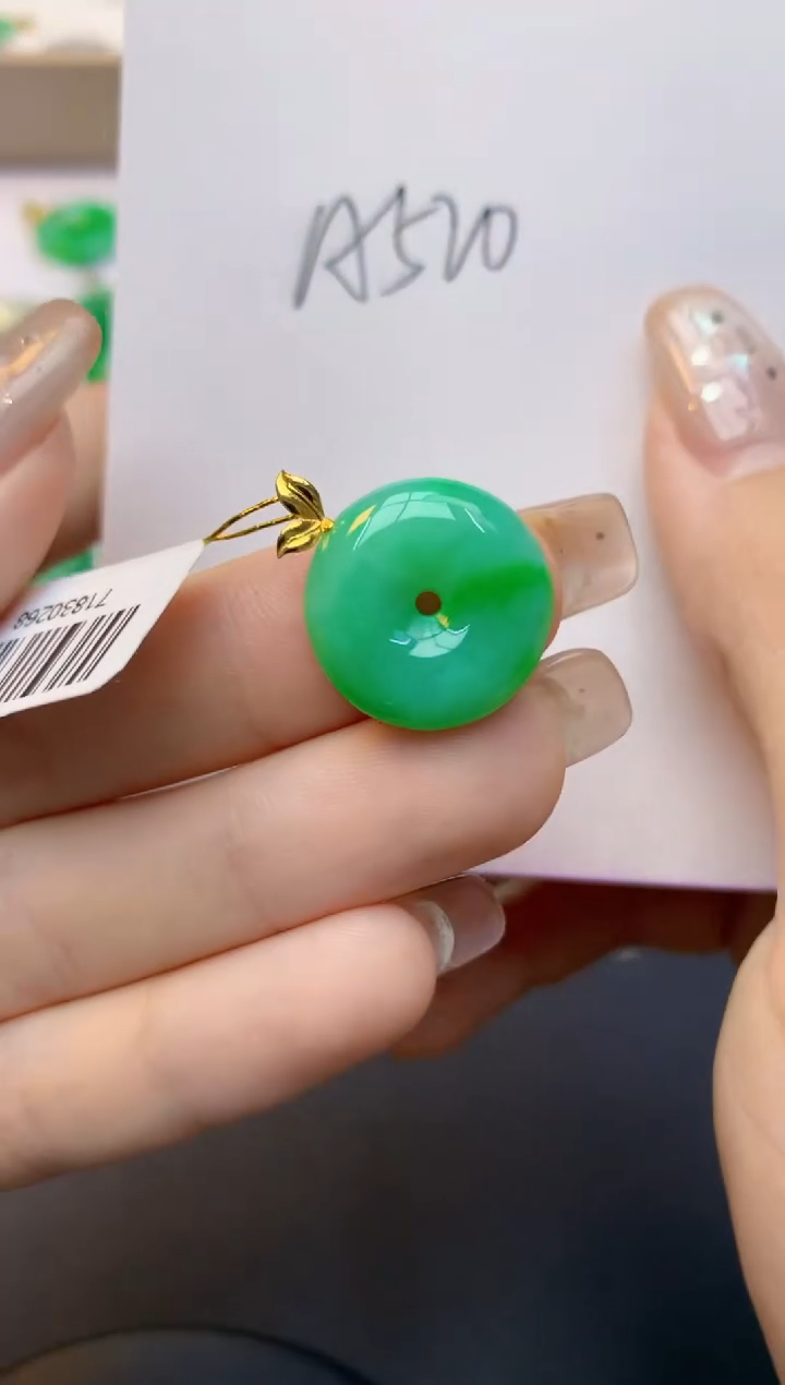 颈饰18K金镶嵌翡翠天然A货翡翠百元以上9元证书费自理