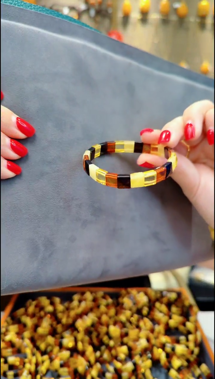 【闪购商品】琥珀珠宝奇石未镶嵌H645琥珀蜜蜡多宝手排