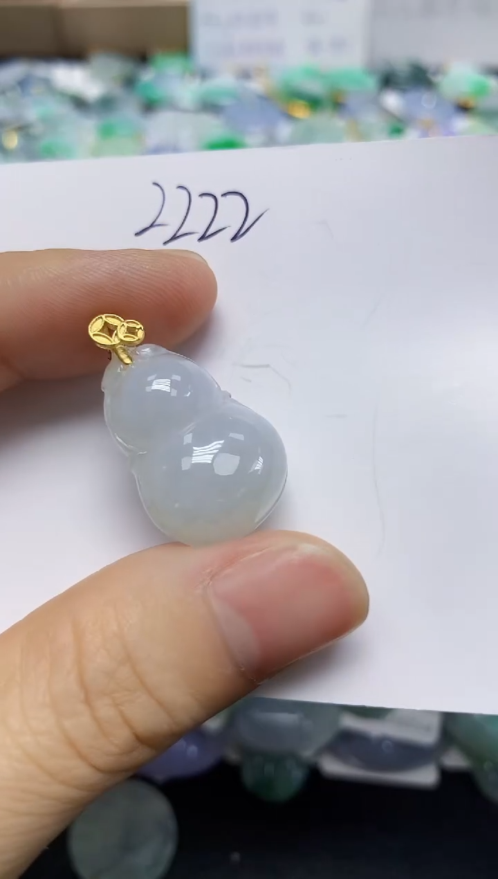 翡翠未镶嵌颈饰天然缅甸翡翠A货