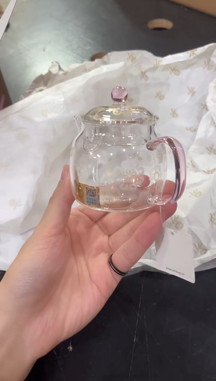 【闪购商品】皮球花言卿壶浅粉