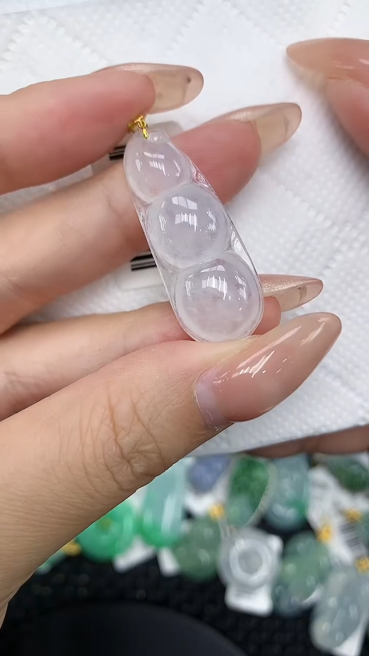 颈饰18K金镶嵌翡翠11111111