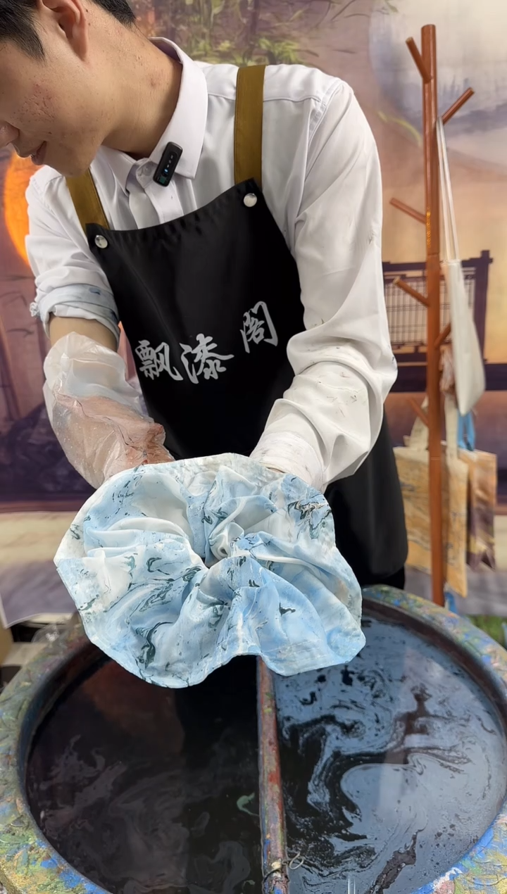 青花瓷发圈现场制作290