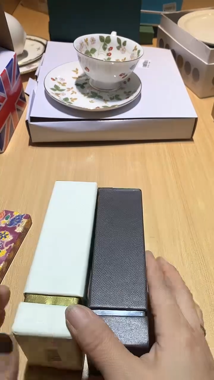 【闪购商品】瓷片锅碗瓢盆一件不剩 乌木 白麝香