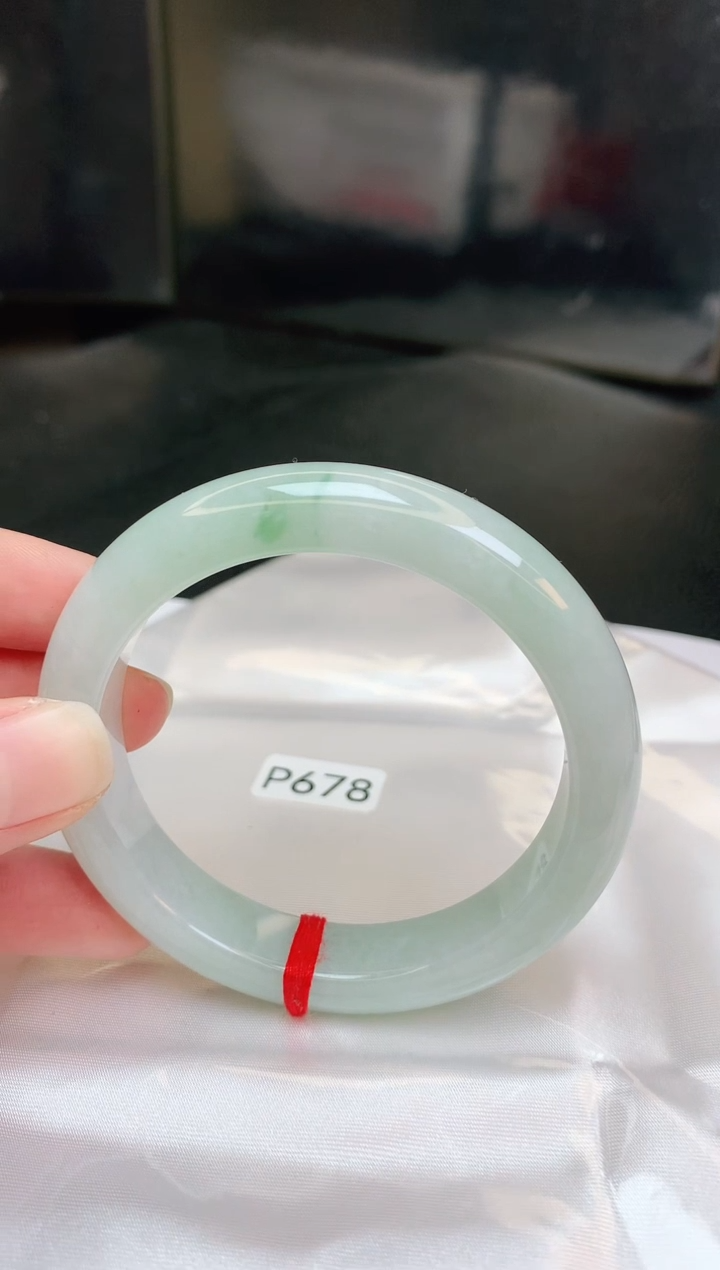 【闪购商品】翡翠手镯未镶嵌缅甸天然a货翡翠