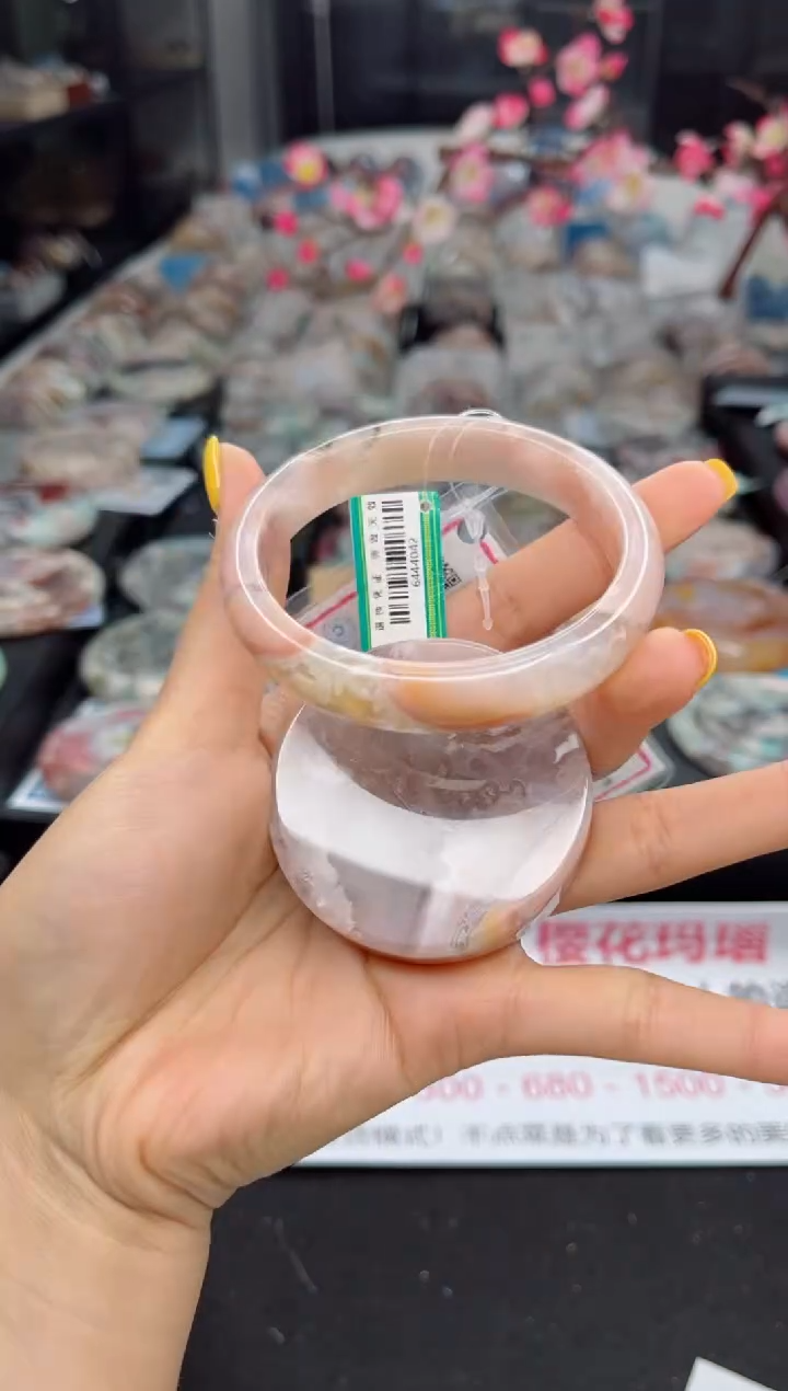 石英质玉未镶嵌手镯58圈口（赠送镯心）6444042