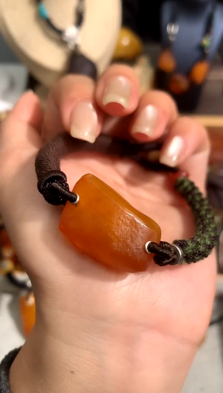 【闪购商品】蜜蜡裸石未镶嵌似玉