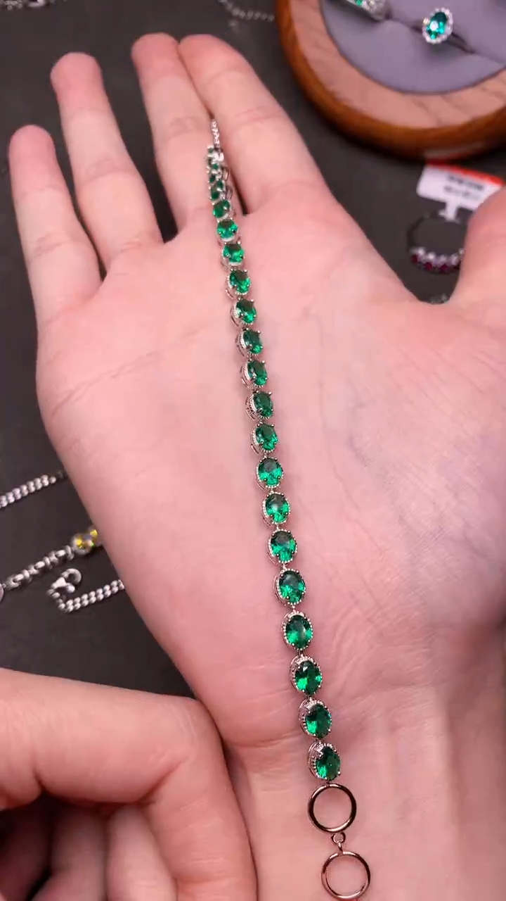 【闪购商品】祖母绿手链银S925镶嵌.....