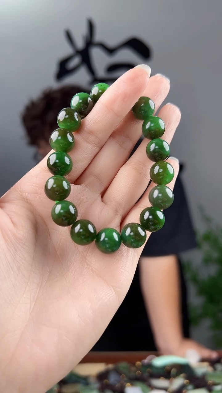 和田玉未镶嵌颈饰拍一发一，多样性发货