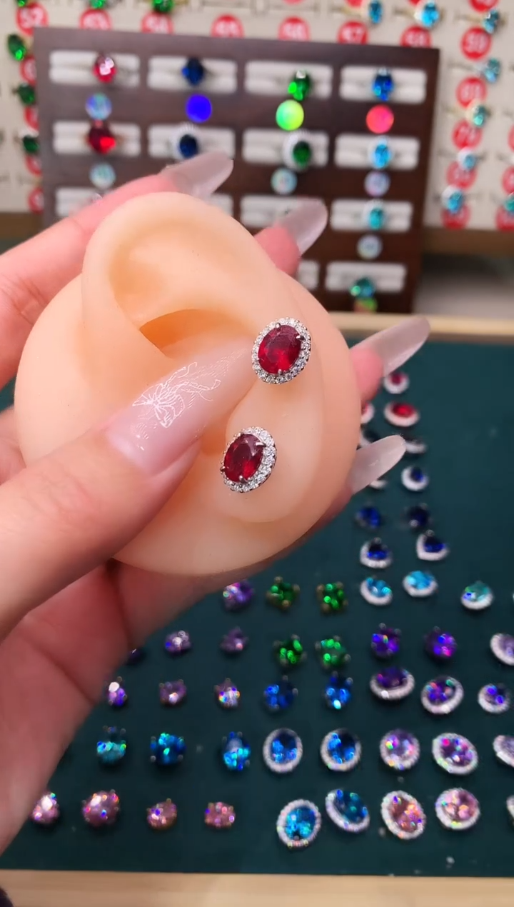 银S925镶嵌耳饰红宝石6*8 酒红 银托