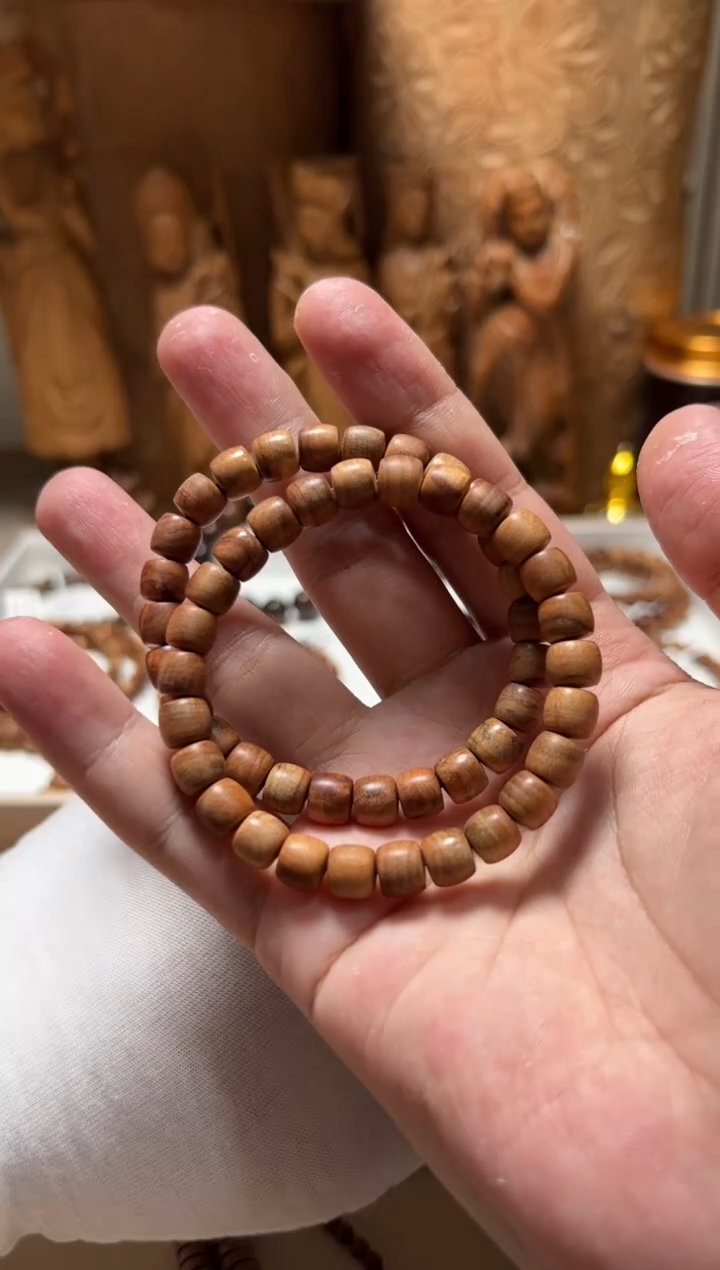 檀香木手串/手链精工树头料7/8直切单圈横纹尾档福利