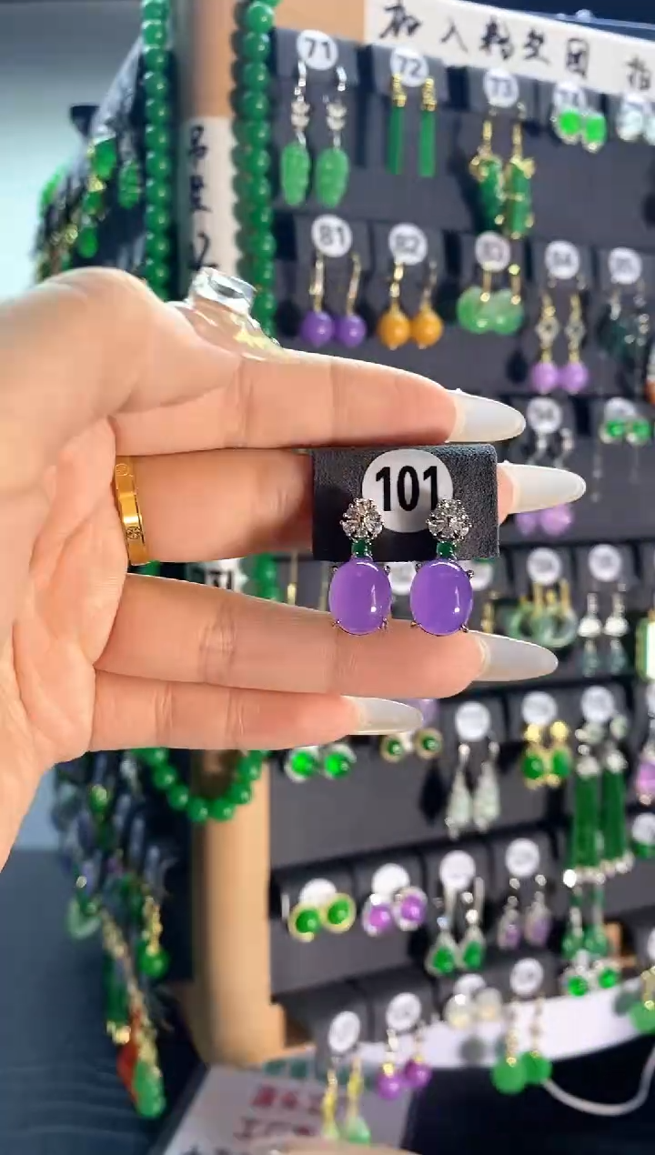 【闪购商品】翡翠颈饰银S925镶嵌101..