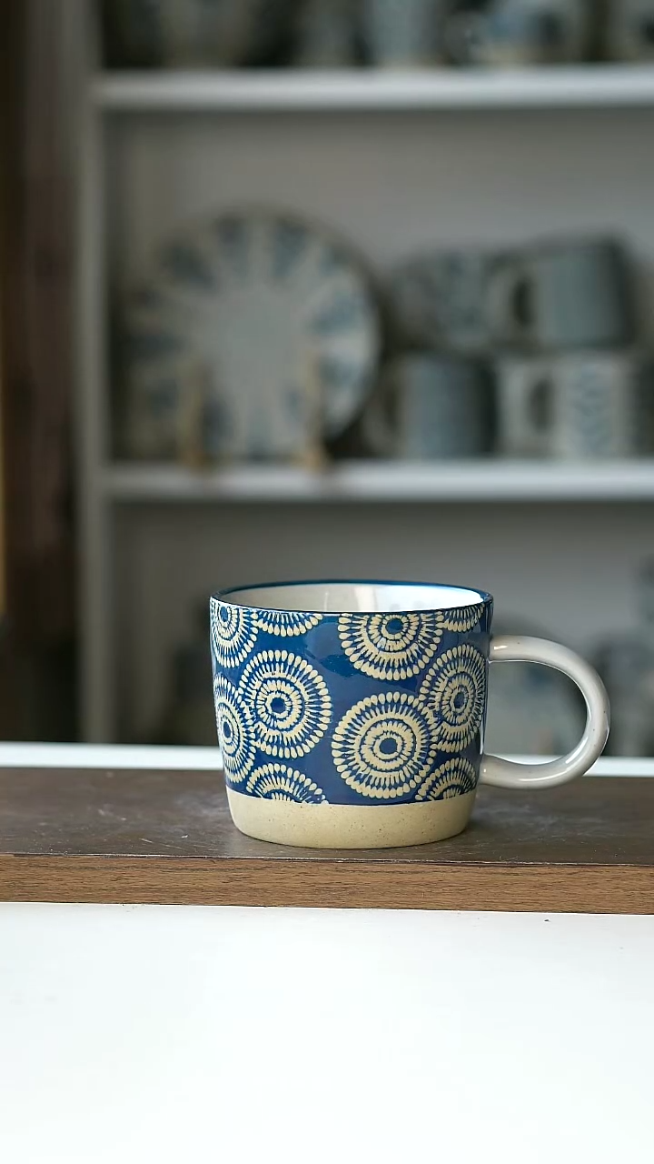 【闪购商品】玻璃013粗陶瑕疵绣球马克杯@4-2@