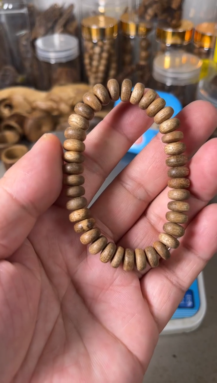 【闪购商品】沉香手串 柬埔寨4（克）+         