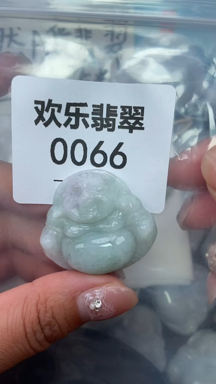 颈饰未镶嵌翡翠缅甸天然翡翠微瑕0066