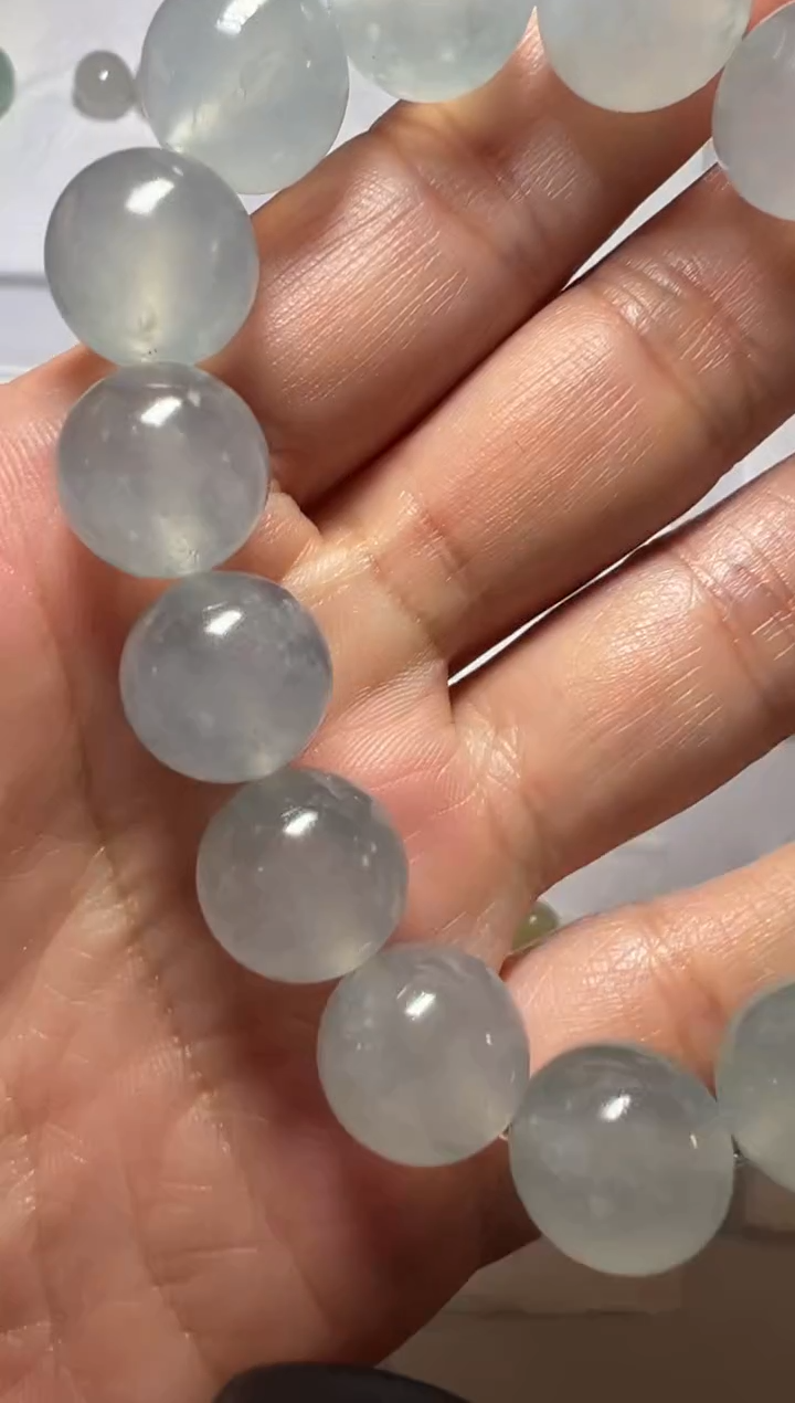 【闪购商品】定制翡翠未镶嵌手串