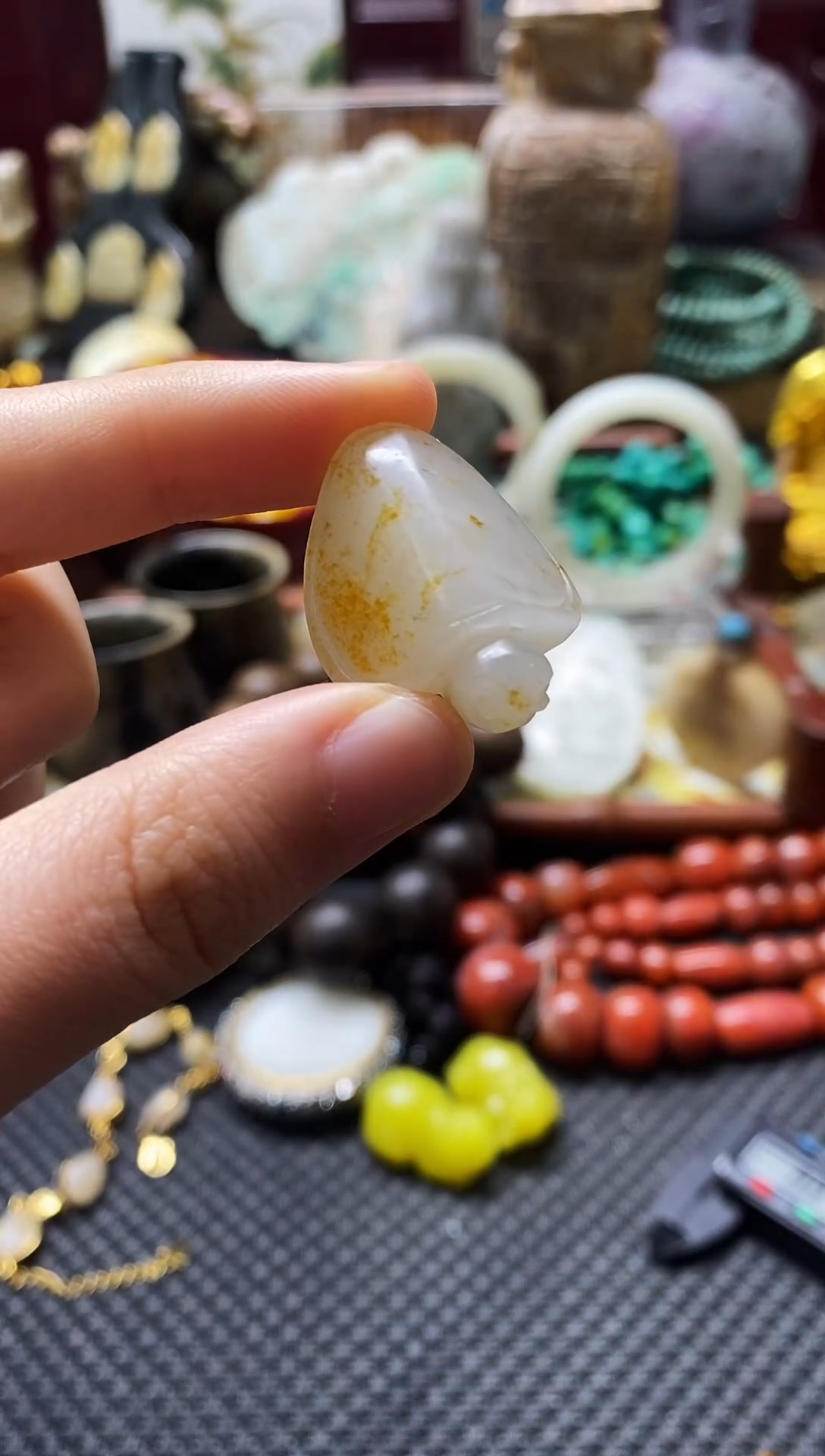 未镶嵌和田玉挂件1