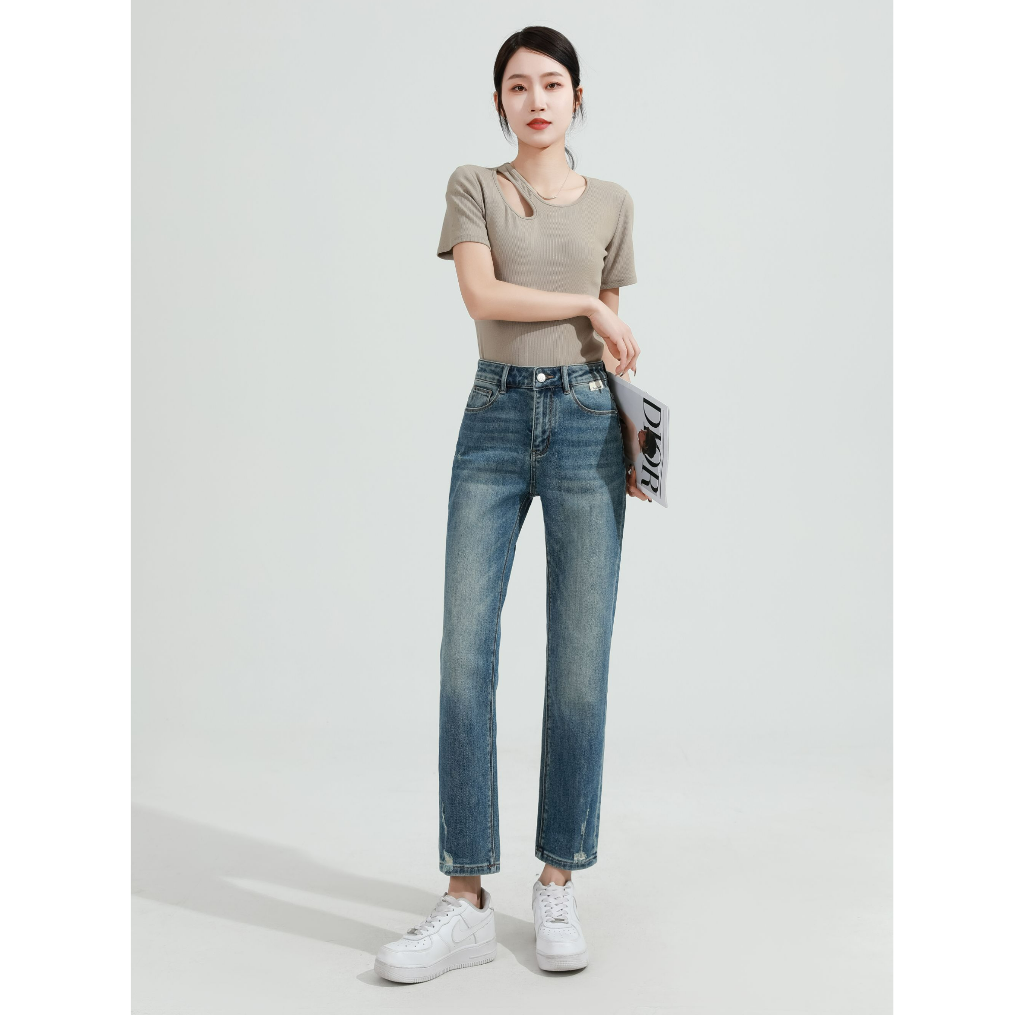 高腰烟管裤春季新款牛仔裤显瘦休闲复古女装时尚蓝色小个子九分裤