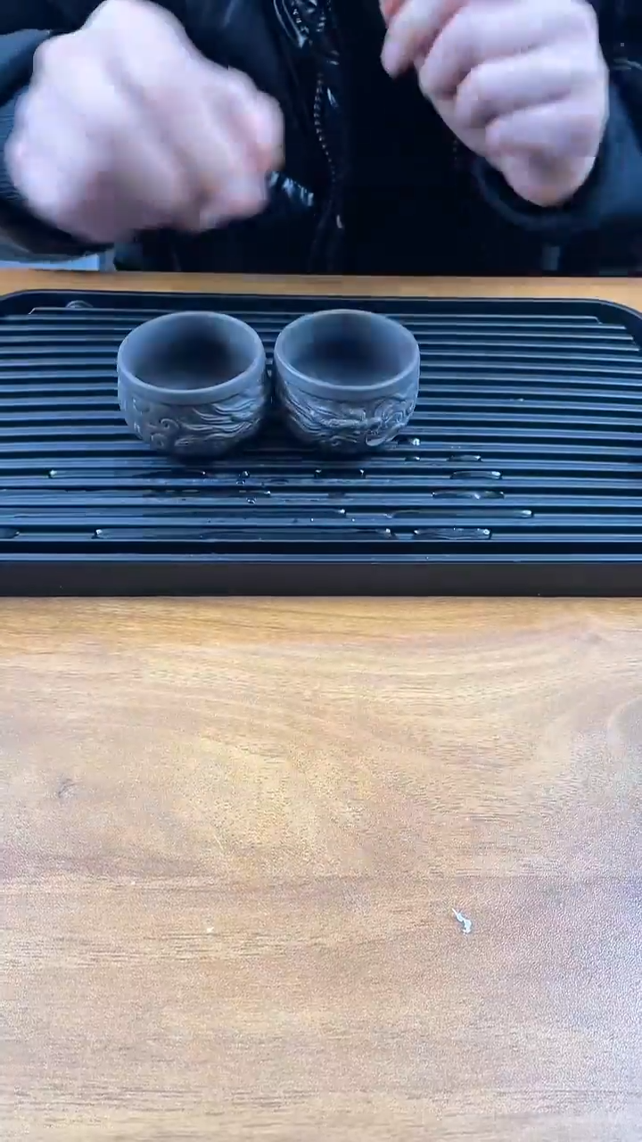 【闪购商品】瓷片紫砂龙杯一对1111111111