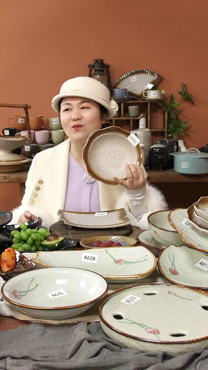 陶瓷A345 一个陶瓷粗陶花边碗8寸可能微20*5