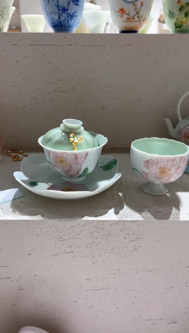 【闪购商品】三件套 加提溜 哈哈哈哈