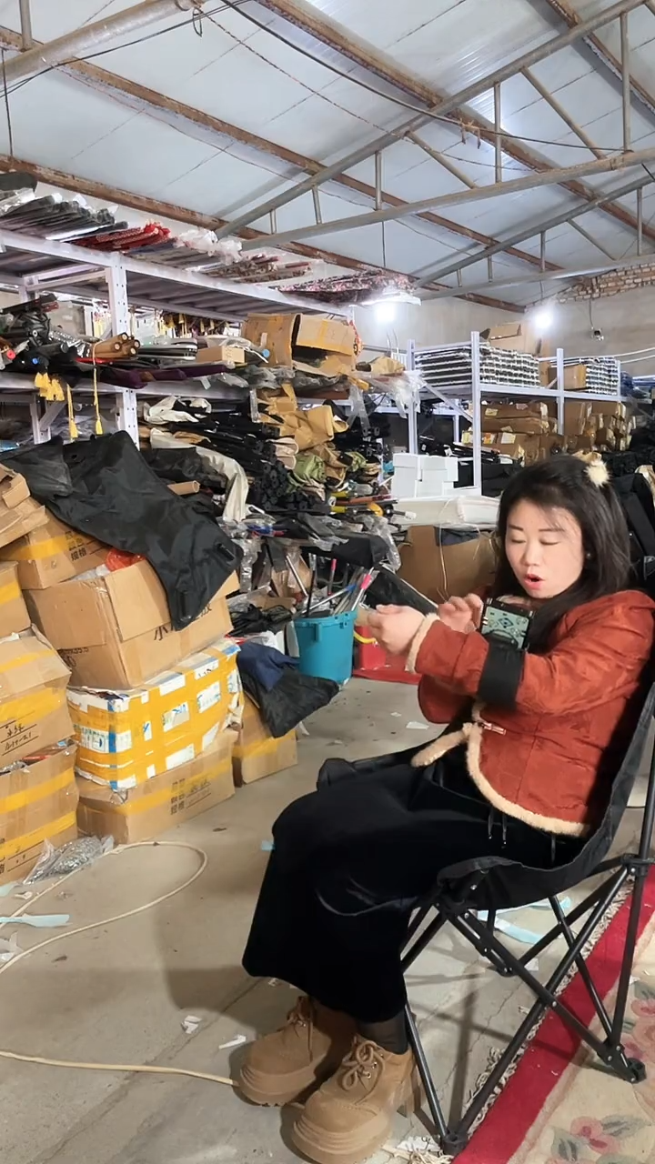 铁高背月亮椅  黑色