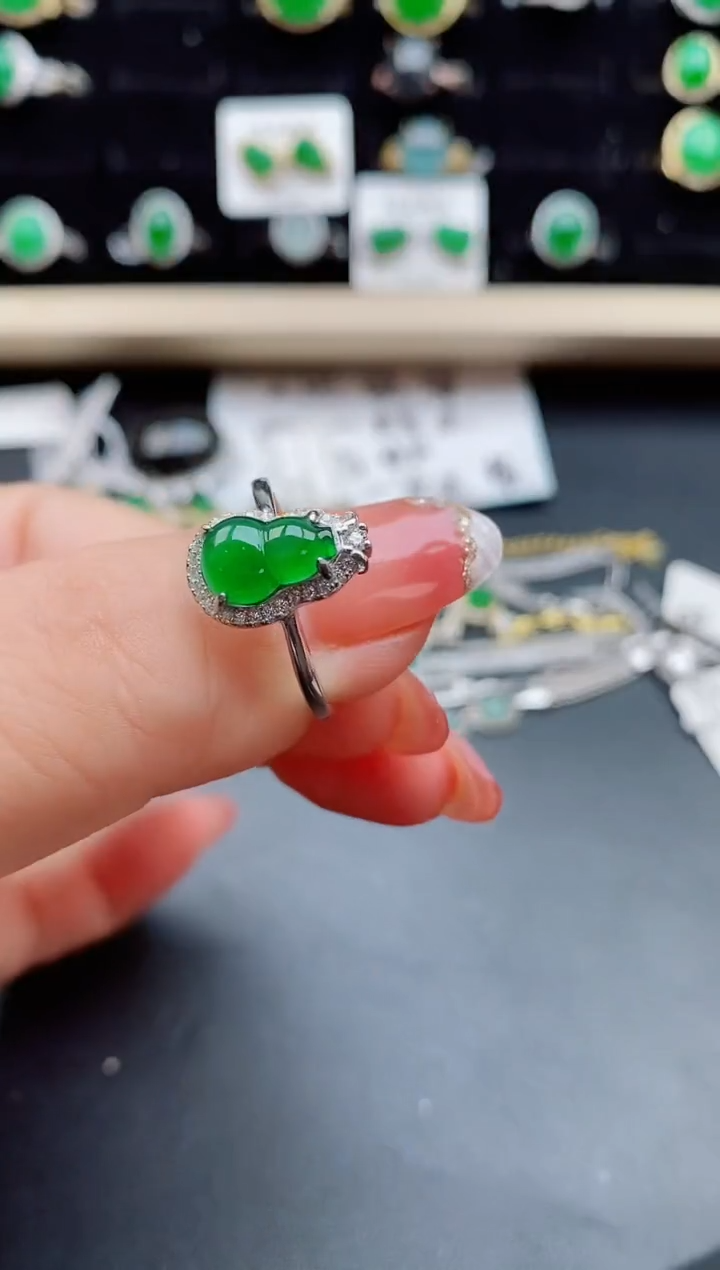 【闪购商品】翡翠戒指银S925镶嵌0850