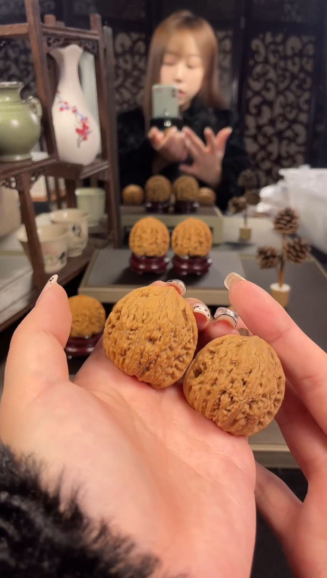 【闪购商品】文玩核桃把件绣球38尺-7